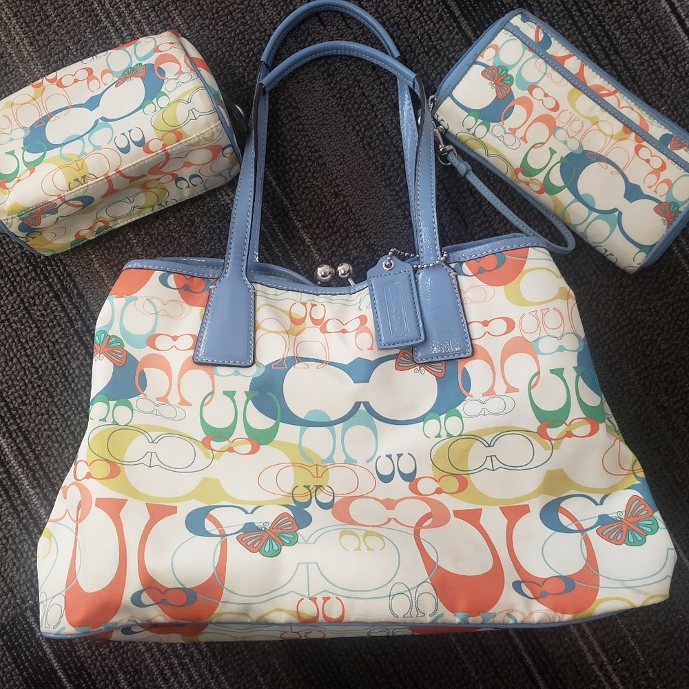 Coach Kiss Lock Set